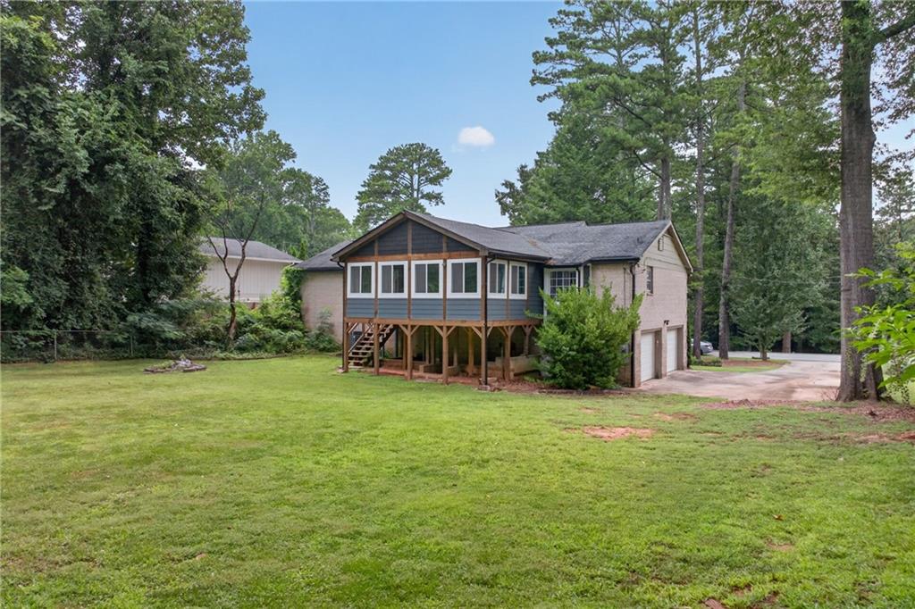 2509 Maclaren Circle Atlanta GA 30360