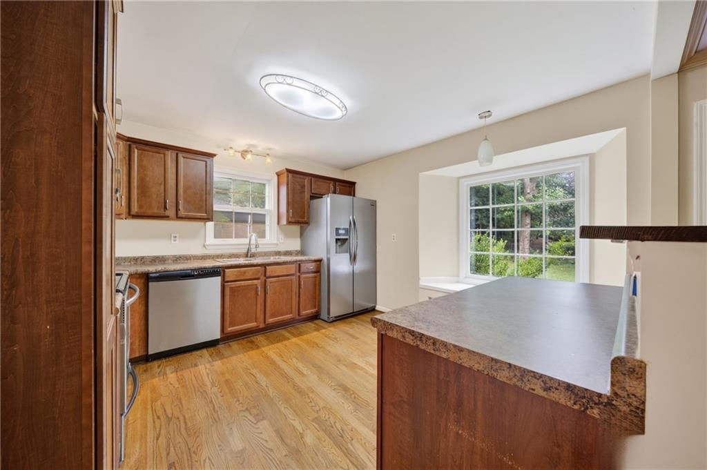 2509 Maclaren Circle Atlanta GA 30360