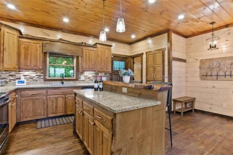 231 Kyle Road Blue Ridge GA 30513