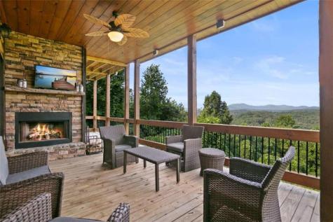 231 Kyle Road Blue Ridge GA 30513