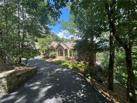 84 Fox Claw Knoll Big Canoe GA 30143