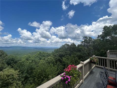 84 Fox Claw Knoll Big Canoe GA 30143