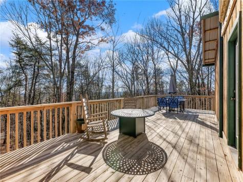 333 Skywood Lane Cleveland GA 30528