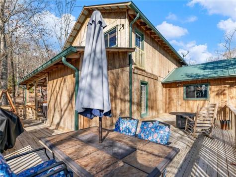 333 Skywood Lane Cleveland GA 30528
