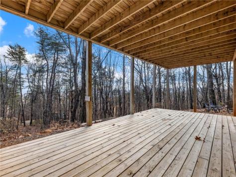 333 Skywood Lane Cleveland GA 30528