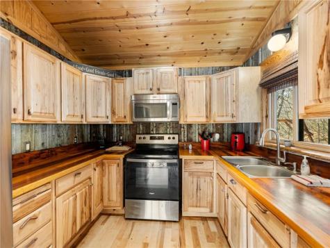 333 Skywood Lane Cleveland GA 30528