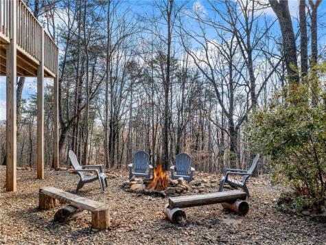 333 Skywood Lane Cleveland GA 30528