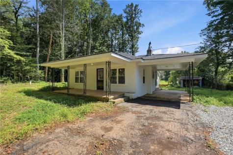 2952 Cavender Creek Road Dahlonega GA 30533