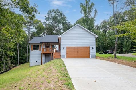 300 Tilly Farm Road Ellijay GA 30540