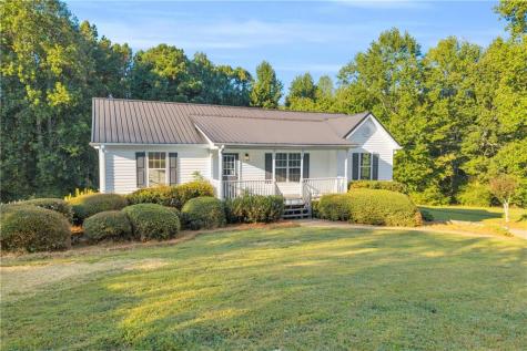 284 Hobson Drive Jasper GA 30143