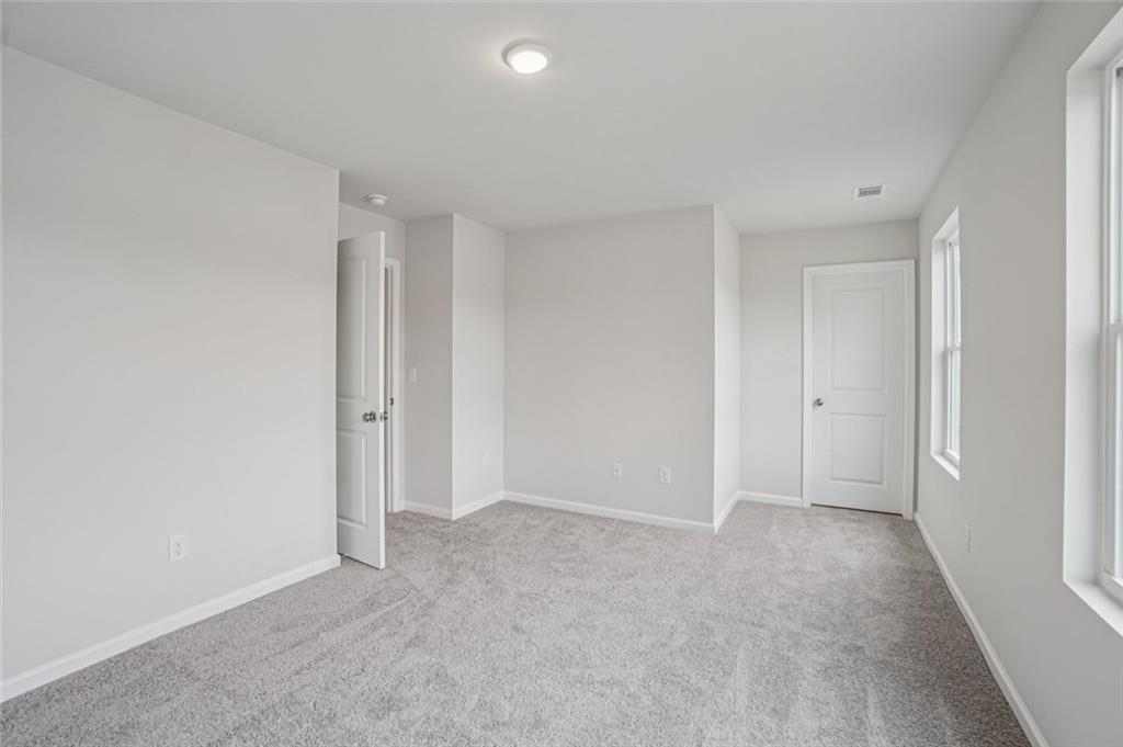 114 Turquoise Path Lizella GA 31052