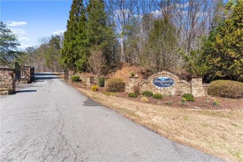 205 Shepherds Way Dahlonega GA 30533