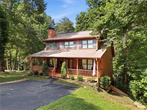 98 Maple Ridge Road Dahlonega GA 30533