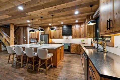 45 Shermans Court Mccaysville GA 30555