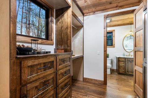 45 Shermans Court Mccaysville GA 30555
