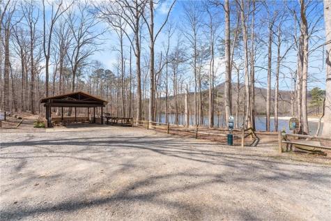28 Little Hendricks Mountain Circle Jasper GA 30143