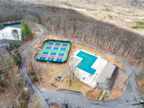 28 Little Hendricks Mountain Circle Jasper GA 30143