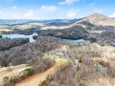 28 Little Hendricks Mountain Circle Jasper GA 30143