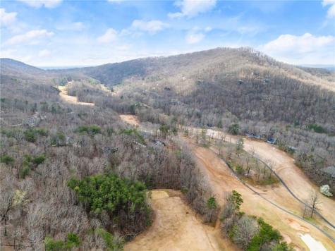 28 Little Hendricks Mountain Circle Jasper GA 30143