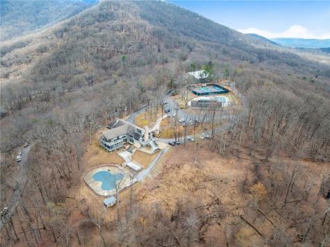 28 Little Hendricks Mountain Circle Jasper GA 30143