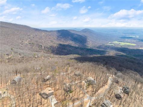 28 Little Hendricks Mountain Circle Jasper GA 30143
