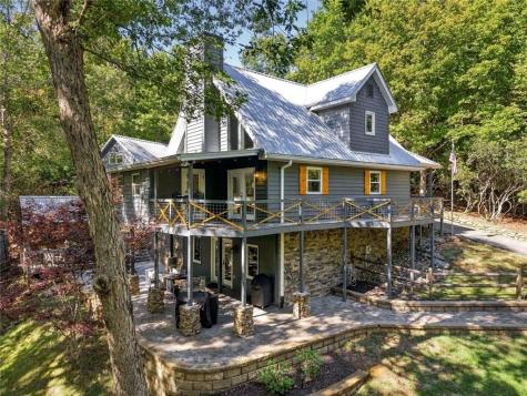2079 Ivy Mountain Road Hiawassee GA 30546