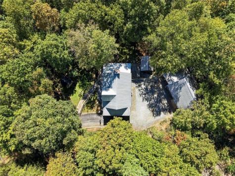 2079 Ivy Mountain Road Hiawassee GA 30546