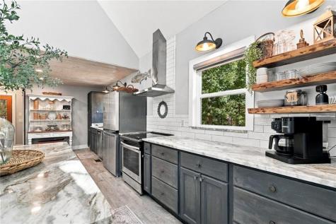 2079 Ivy Mountain Road Hiawassee GA 30546
