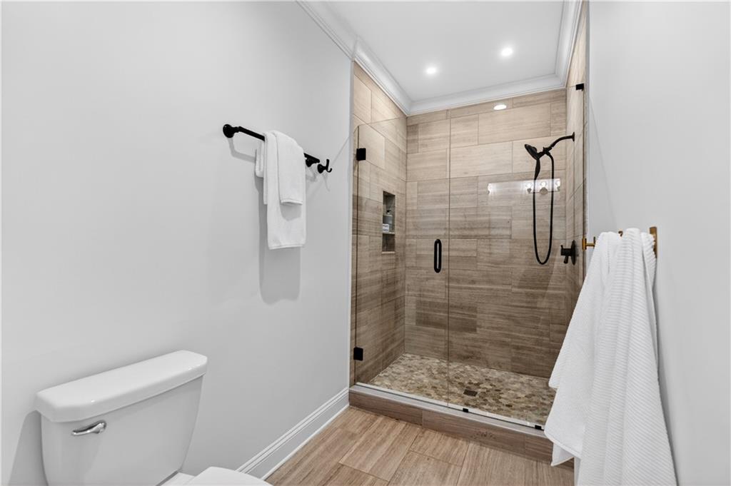 2090 Double Creek Lane Alpharetta GA 30004