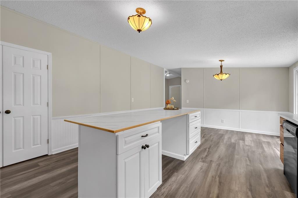 46 Honeysuckle Drive SW Cartersville GA 30120