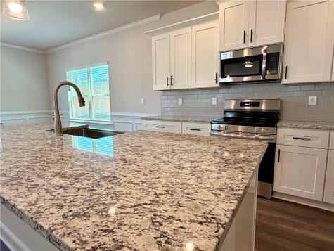 513 Creek Road Cornelia GA 30531