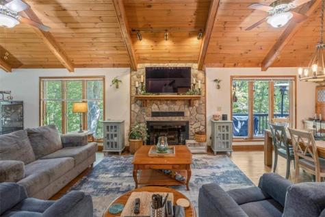 106 Banyon Court Waleska GA 30183