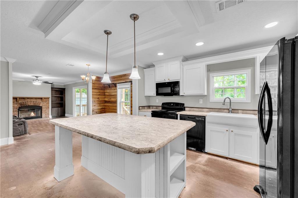 81 Jarrett Lane Gillsville GA 30543