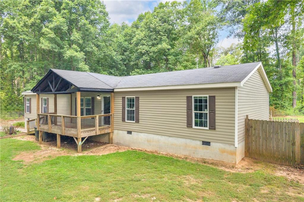 81 Jarrett Lane Gillsville GA 30543