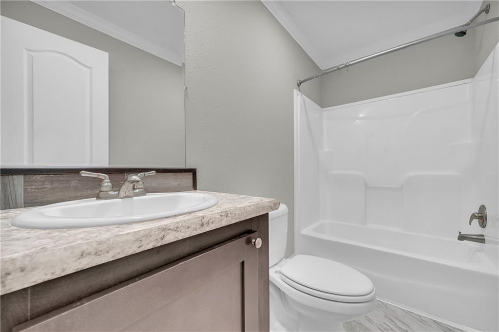 81 Jarrett Lane Gillsville GA 30543