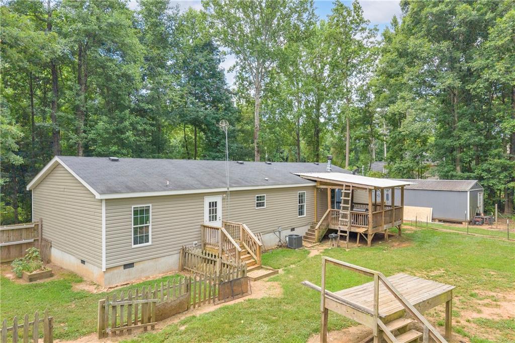 81 Jarrett Lane Gillsville GA 30543