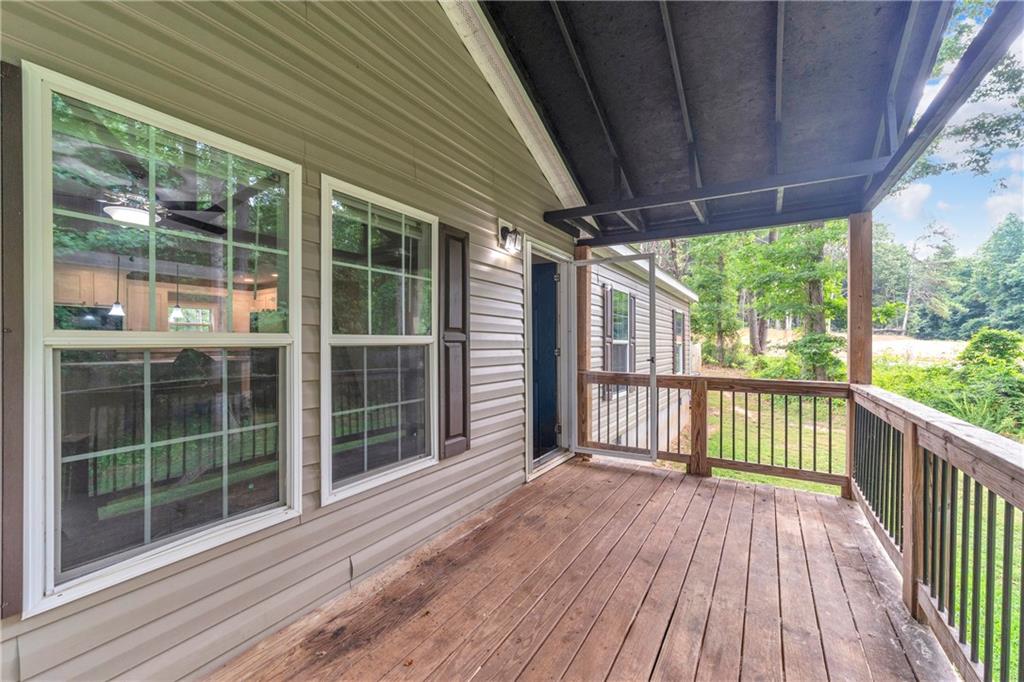 81 Jarrett Lane Gillsville GA 30543