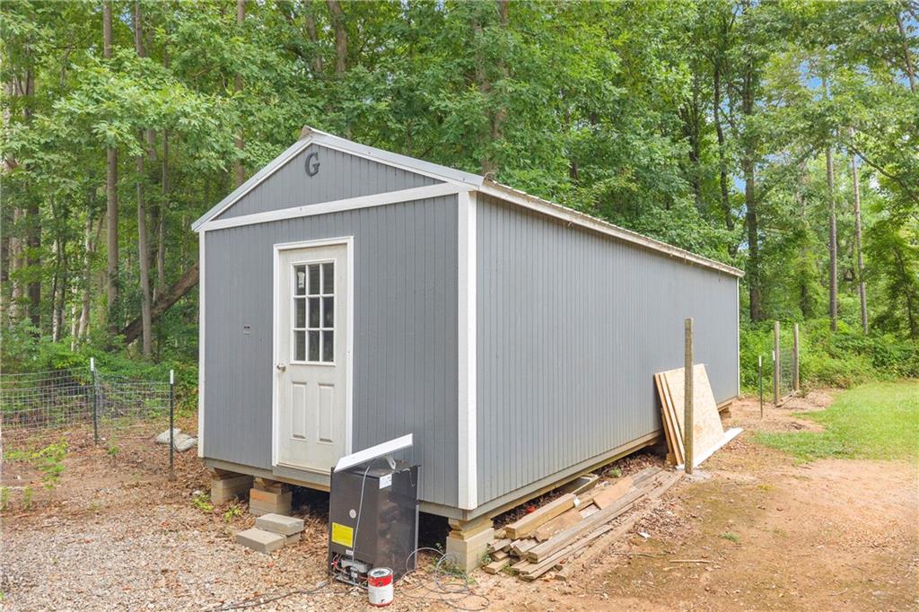 81 Jarrett Lane Gillsville GA 30543