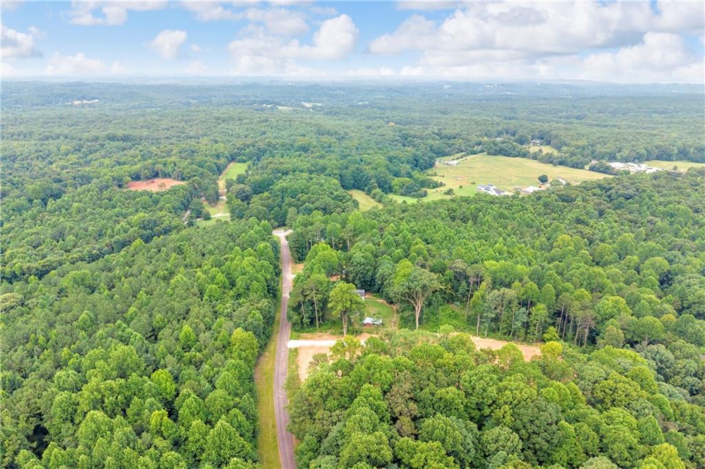 81 Jarrett Lane Gillsville GA 30543