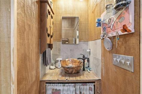 60 Cady Lane Cleveland GA 30528
