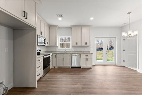 96 Hawks Ridge Court Cleveland GA 30528
