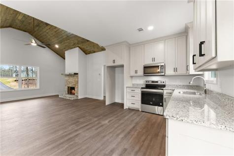96 Hawks Ridge Court Cleveland GA 30528