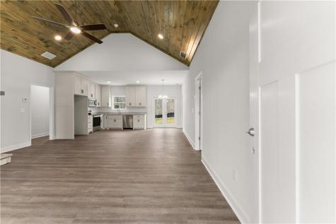96 Hawks Ridge Court Cleveland GA 30528