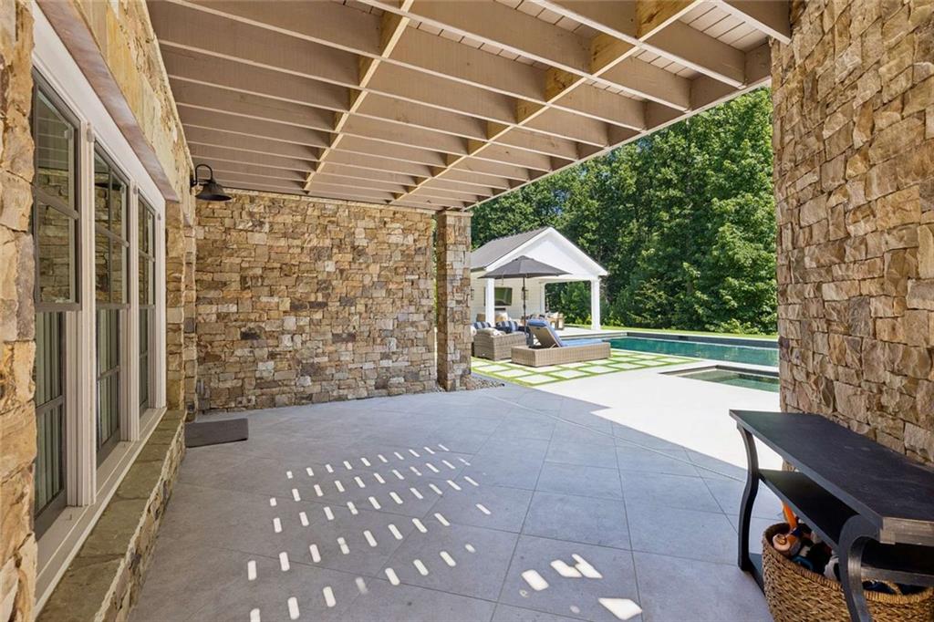 1060 Kent Court Milton GA 30004