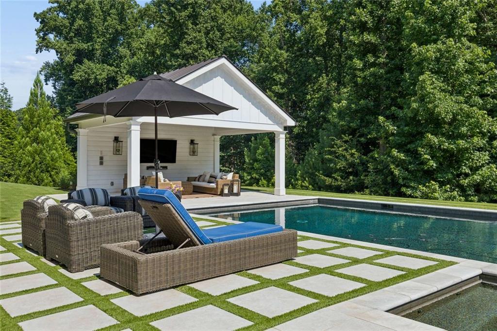 1060 Kent Court Milton GA 30004