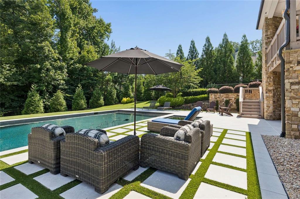 1060 Kent Court Milton GA 30004