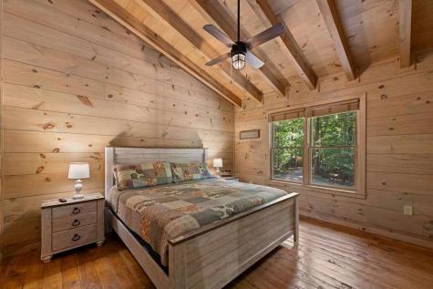 391 Little Bushy Head Road Blue Ridge GA 30513