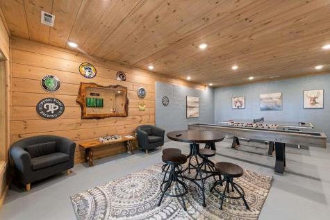 391 Little Bushy Head Road Blue Ridge GA 30513