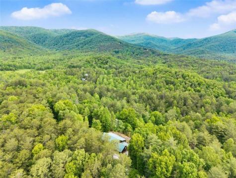 707 S Fern Cove Road S Sautee Nacoochee GA 30571