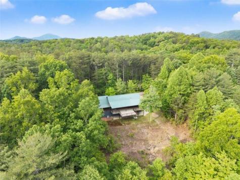 707 S Fern Cove Road S Sautee Nacoochee GA 30571